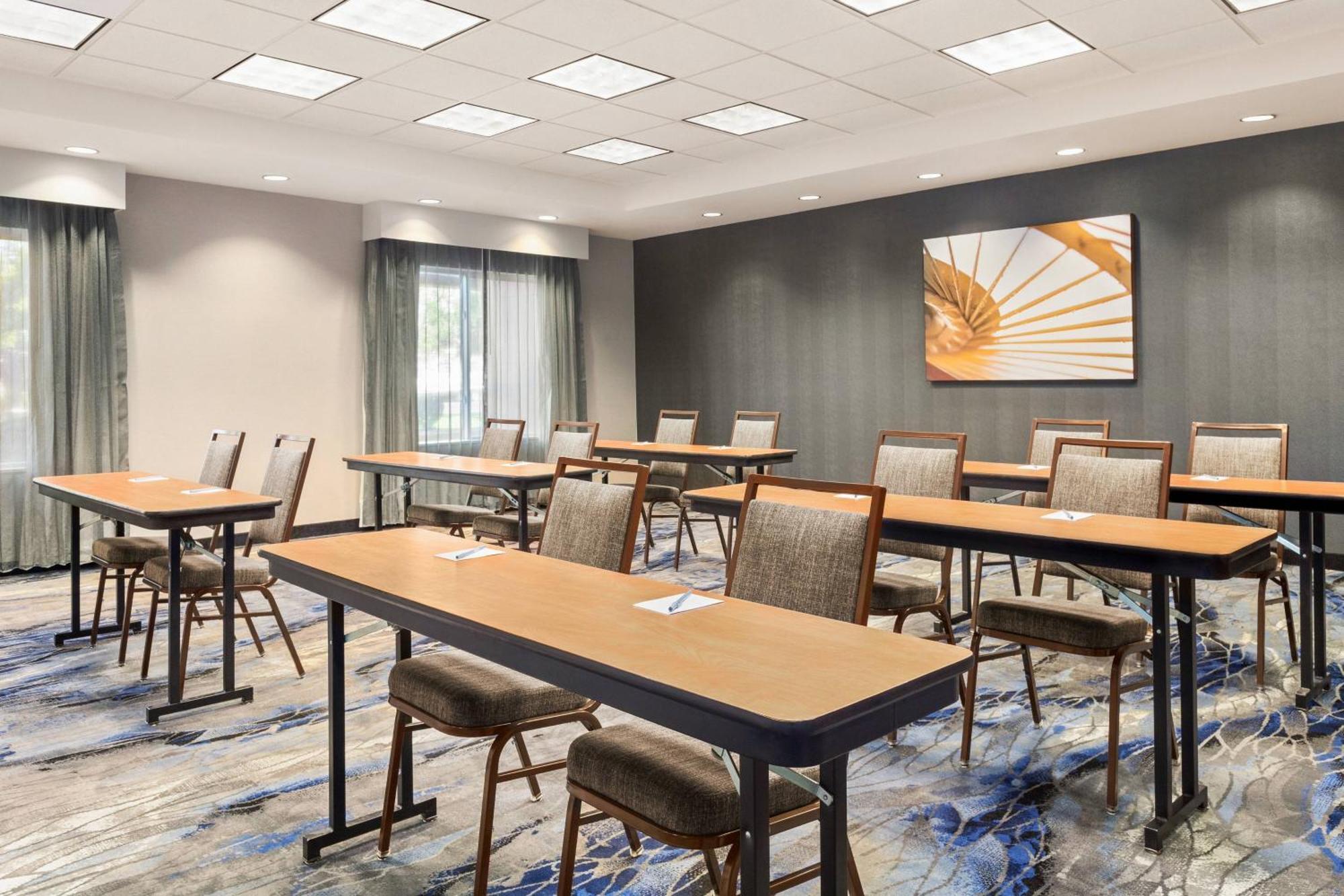 Fairfield Inn & Suites By Marriott Reno Sparks Exterior photo