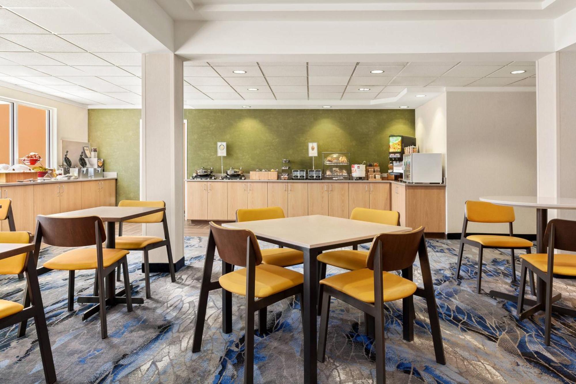 Fairfield Inn & Suites By Marriott Reno Sparks Exterior photo